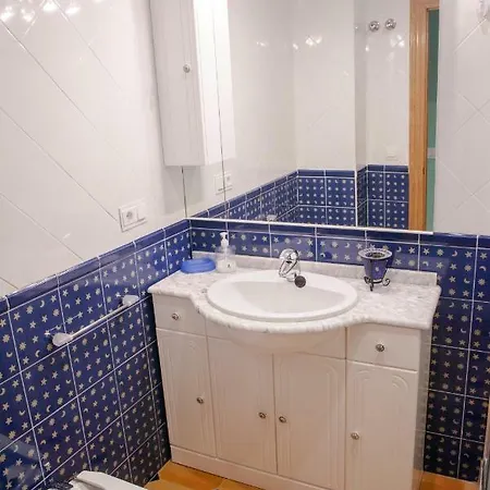 Con Encanto Junto A La Playa Y En El Centro Del Pueblo Apartment