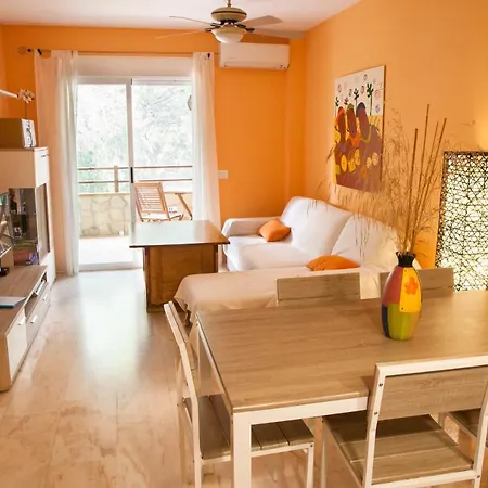 Con Encanto Junto A La Playa Y En El Centro Del Pueblo Apartment La Herradura (Granada)